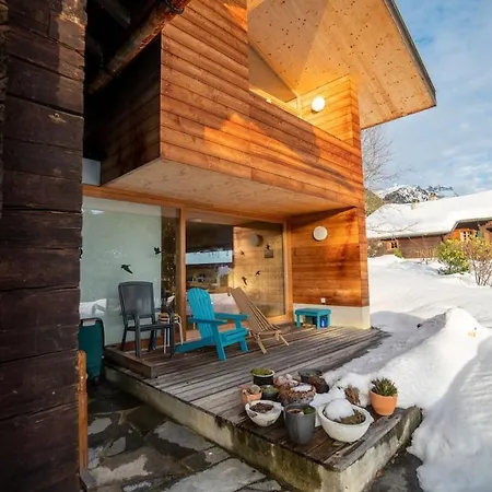 Chalet Vire Vent A 3 Confortable, Spacieux, Beau Jardin